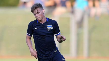 Der neue Schulz? Maximilian Mittelstädt, 18, hat bei Hertha BSC einen Profivertrag bis 2018 unterschrieben. 