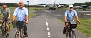 Rundgang über das Militär-Historische Museum (Luftwaffenmuseum) auf dem Flugplatz in Berlin-Gatow: Exponate im Aussenbereich: Transall. 