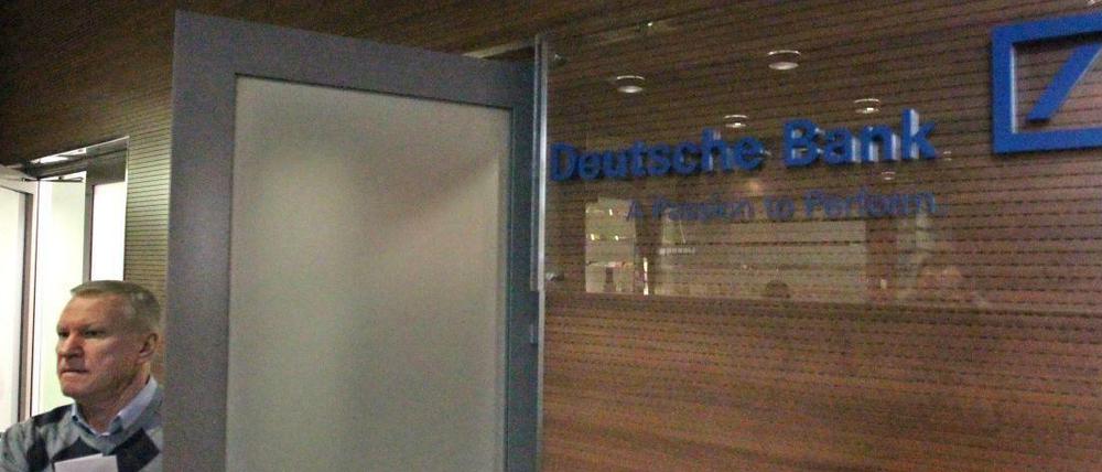 Ein Büro der Deutschen Bank in Moskau, das durchsucht wurde, nachdem sich die Bank geweigert hatte Unterlagen an die Behörden auszuliefern.