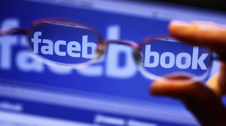 Facebook ist auch ein Schauplatz rechtspopulistischer Hetze.