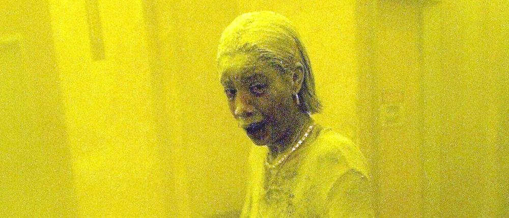 11. September 2001: Marcy Borders konnte sich während der Terroranschläge auf das World Trade Center aus dem 81. Stock des Nordturms retten, während der Südturm einstürzte. Sie wurde als „Staubfrau von 9/11“ bekannt. Am Dienstag ist sie an Krebs gestorben.