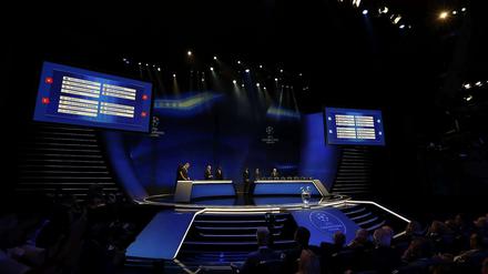 Es geht auch zügig. Die Auslosung der Champions-League-Gruppen war durchaus kurzweilig.