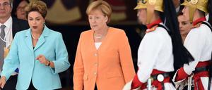 Brasiliens Staatspräsidentin Dilma Rousseff begrüßte Angela Merkel in Brasilia.