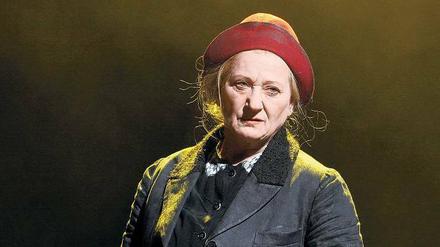 Unerschrocken. Carmen-Maja Antoni als Brechts Courage am BE, in der Inszenierung von Claus Peymann.