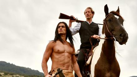 Blutsbrüder: Nik Xhelilaj als Winnetou und Wotan Wilke Möhring in der Rolle von Old Shatterhand.