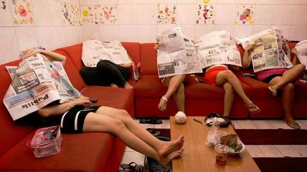 Das älteste Gewerbe? Sicher eines der globalsten: Sexarbeiterinnen in einem Bordell in Surabaya in Indonesien.