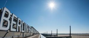 Irgendwann muss ja mal die Sonne über dem BER-Projekt aufgehen...