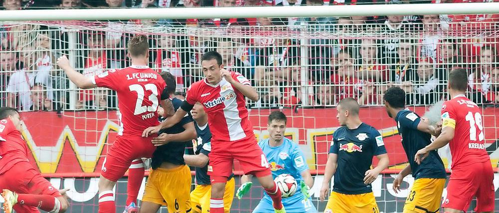 Vor einem Jahr gab es für Union einen richtungsweisenden 2:1-Heimsieg gegen Leipzig.