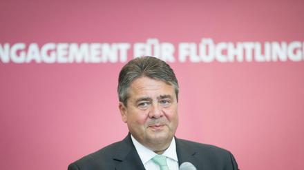 SPD-Chef Sigmar Gabriel beim Empfang für ehrenamtliche Flüchtlingshelfer. 