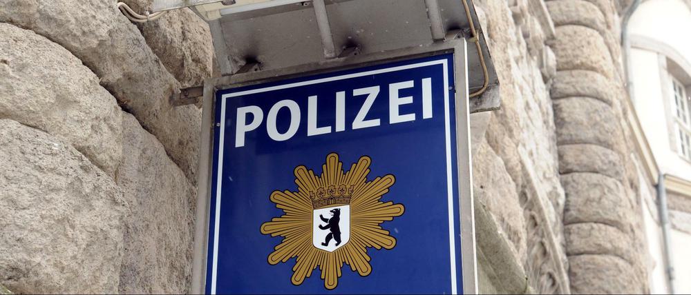 Der Polizeiliche Staatsschutz des Landeskriminalamts ermittelt gegen den Rechtsextremen aus der Berliner Ringbahn. 