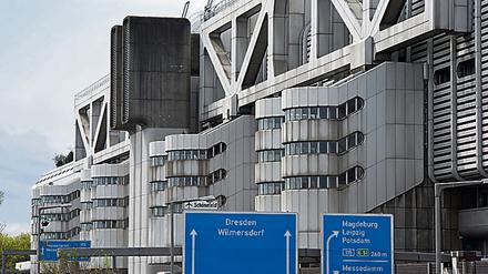 Weiter, immer weiter? Das Internationale Congress-Centrum (ICC) wurde im Frühjahr 2014 geschlossen. Die Sanierung könnte teurer werden als gedacht.