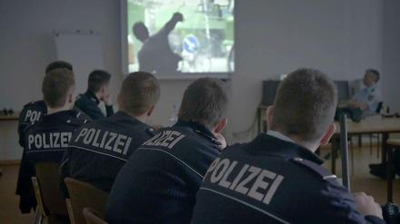 Ausschnitte aus der Ausbildung: "Staatsdiener"