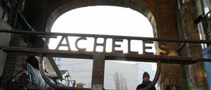 Die Bebauung des ehemaligen Geländes des Künstlerhaus Tacheles rückt näher. 