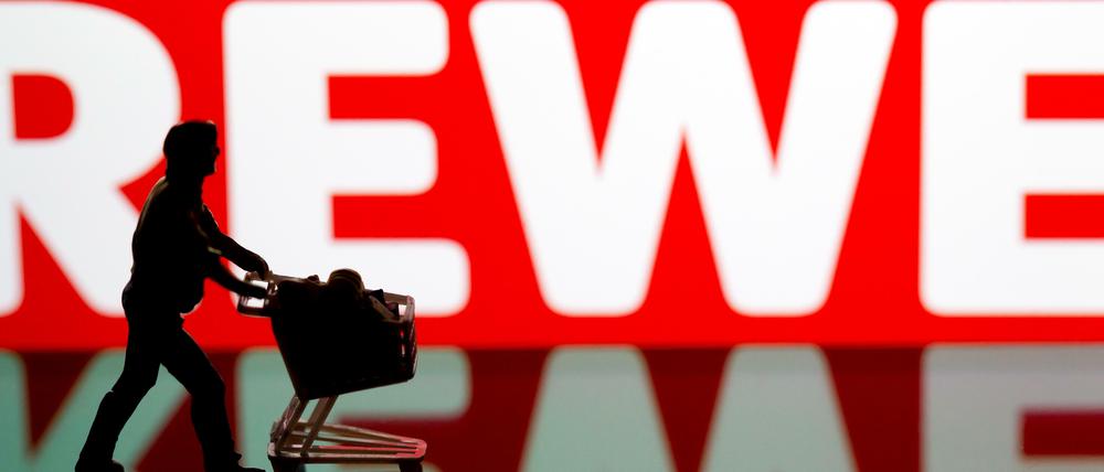 Rewe will den Konkurrenten Kaiser's Tengelmann übernehmen.