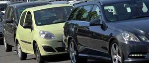 Stau stadteinwärts: Wer vom Tempelhofer Damm über den Mehringdamm nach Mitte will, riskiert Stillstand.