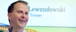 Sascha Lewandowski bei seiner Vorstellung als neuer Trainer des 1. FC Union.