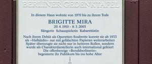 Die neue Gedenktafel an der Koenigsallee 83.