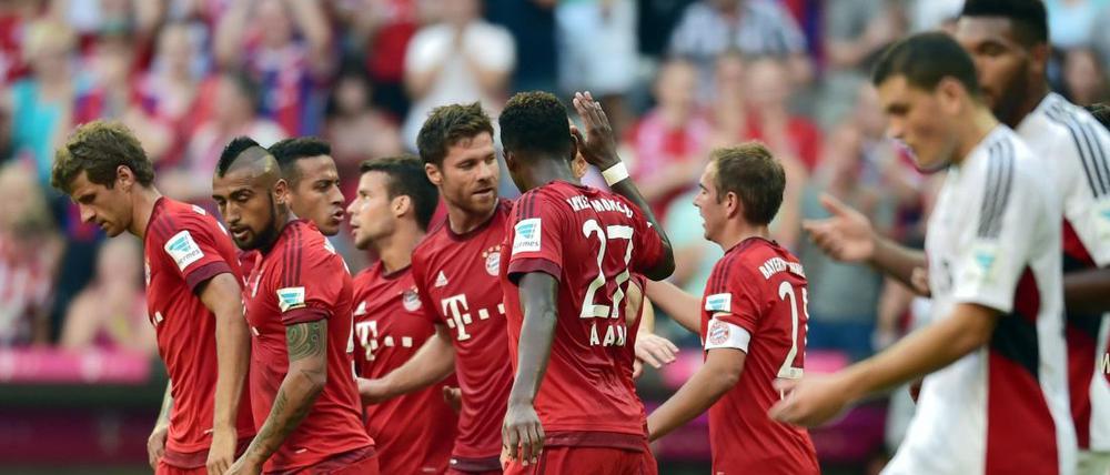 Welten: Die Bayern feiern, die Leverkusener sind ratlos.