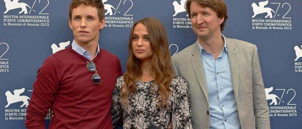 Hauptdarsteller Eddie Redmayne, seine Kollegin Amber Heard und Regisseur Tom Hooper beim Photocall für "The Danis Girl".