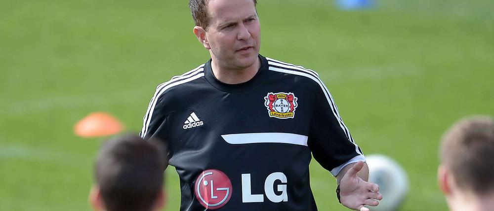 Ab nach vorn. Sascha Lewandowski steht für schnellen Angriffsfußball.