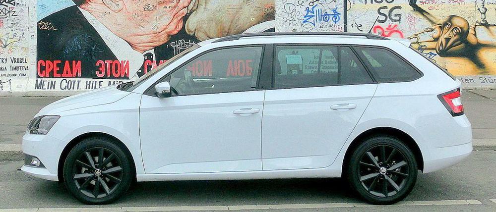 Mini-Kombi? Oder Kompakter zum Kleinwagenpreis? Der Skoda Fabia Combi lässt sich schwer einordnen, er steht etwas zwischen den Stühlen, doch der Mix ist gelungen.