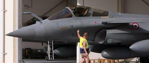 Frankreich bereitet Luftschläge gegen den IS in Syrien vor. 