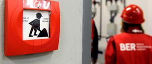 Am Flughafen BER - alles im roten Bereich.