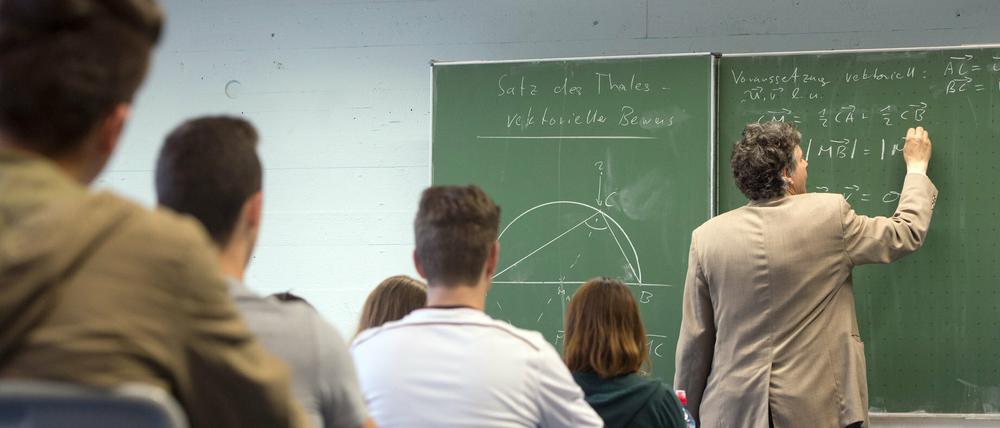 Nur noch 8,6 Prozent der Schüler wiederholen die elfte oder zwölfte Klasse. 