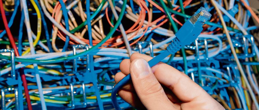 Das Abkommen hatte sich wegen des Spähskandals um den US-Geheimdienst NSA lange verzögert.