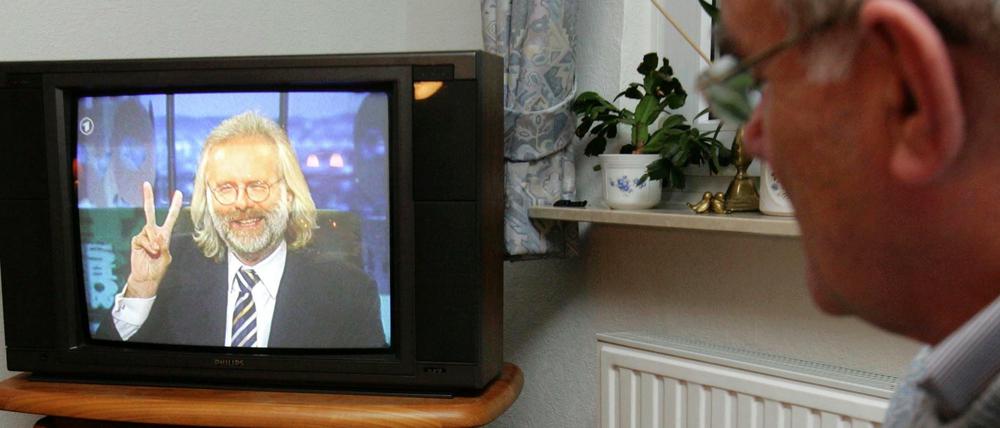 Auslaufmodelle: Die TV-Zeit von Harald Schmidt ist schon seit geraumer Zeit zu Ende, 2018 wird wohl auch mit dem analogen Fernsehen Schluss sein.