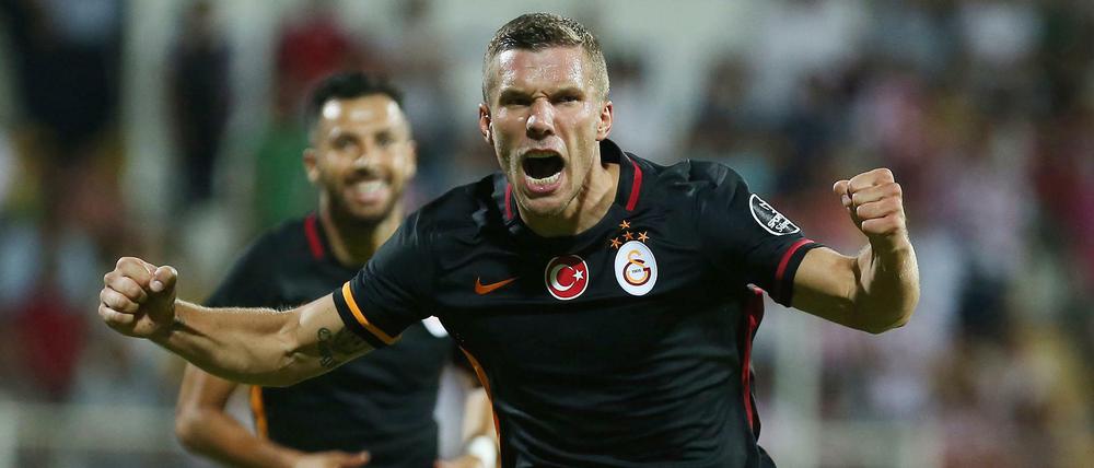 Lukas Podolski auf dem Platz für Galatasaray Istanbul.