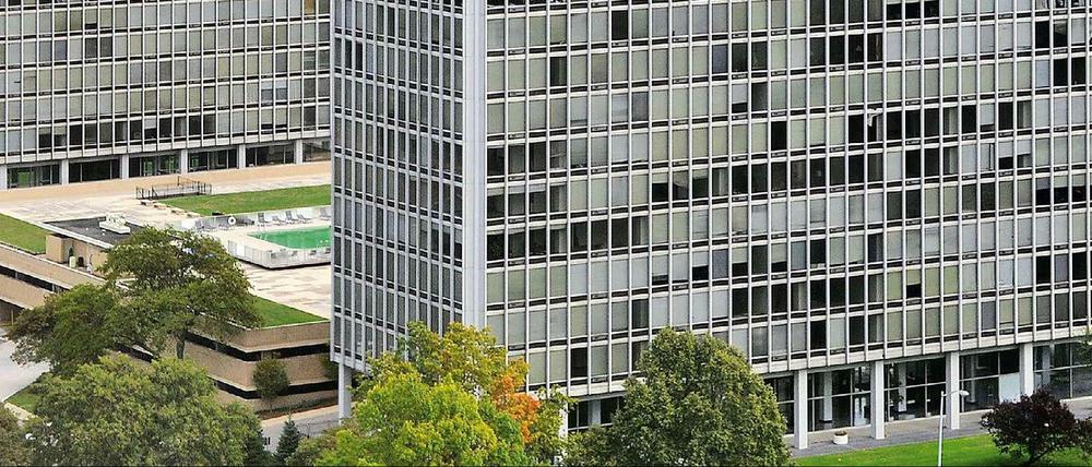 Der von Mies van der Rohe gestaltete Lafayette Tower in Detroit. Diese und andere Fotos von Carsten Krohn zeigt der AIV jetzt in der Bleibtreustraße.