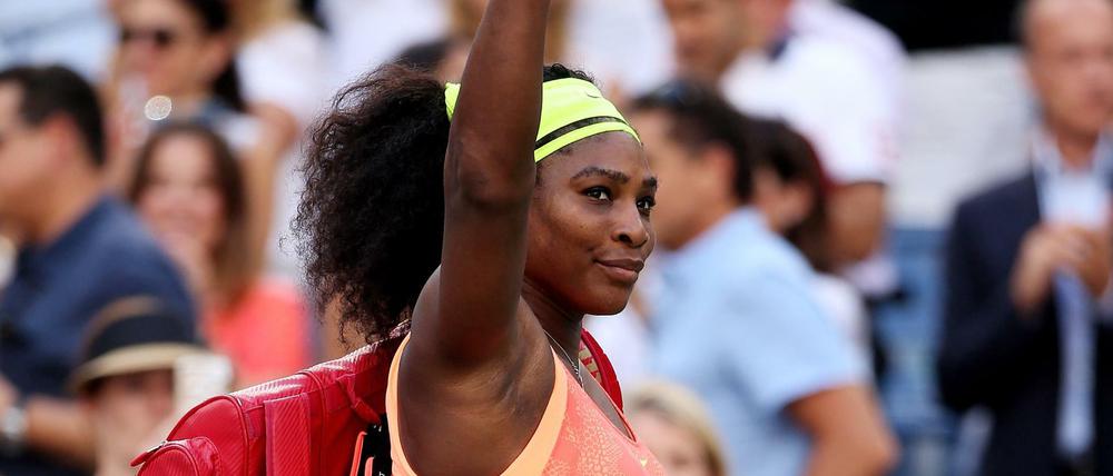 Serena Williams verabschiedet sich nach dem Halbfinal-Aus von den US Open.