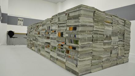 Installation von Gustav Metzger mit dem Titel "Today and Yesterday" im Neuen Berliner Kunstverein.