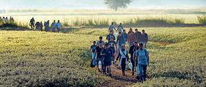Richtung Hoffnung. Zu Tausenden versuchen Flüchtlinge aus Syrien, Afghanistan und Eritrea, sich nach Europa durchzuschlagen.
