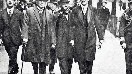 Die „Großen Drei“. Lloyd George, Georges Clemenceau und Woodrow Wilson (von links) 1919 in Versailles.