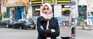 Betül Ulusoy. 