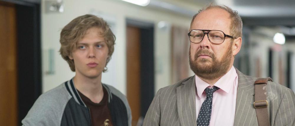 In Sorge: Leo Sorel (Jakub Gierszal, links) und Dr. Magnus Sorel (Axel Milberg)