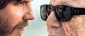 Der Biograf und sein Gegenstand. Sebastian Zöllner (Daniel Brühl) mit dem Maler Manuel Kaminski (Jesper Christensen). 