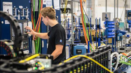 Vielen Fragen. Auszubildende wissen oft nicht, was sie in ihrem künftigen Job erwartet.