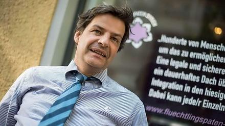 Der Anwalt Ulrich Karpenstein hat neben seinem 14-Stunden Arbeitstag den Verein "Flüchtlingspaten-Syrien" gegründet. 