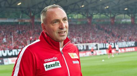 Norbert Düwel hat seinen ehemaligen Arbeitgeber verklagt.