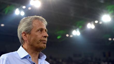 Nach fünf Niederlagen zu Saisonbeginn war es für Lucien Favre an der Zeit, das "Amt als Cheftrainer bei Borussia Mönchengladbach niederzulegen".