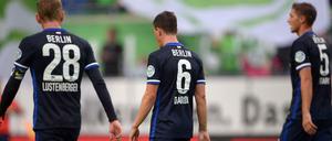 Unglücklicher Nachmittag: Hertha BSC verliert nach zweiten späten Gegentoren mit 0:2 gegen den VfL Wolfsburg. Bereits zur Pause mussten zudem zwei wichtige Spieler der Berliner verletzt raus.