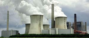 Staubquelle. Das Kohlekraftwerk Neurath in Nordrhein-Westfalen.