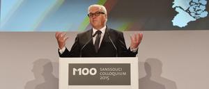 Bundesaußenminister Frank-Walter Steinmeier (SPD) spricht in Potsdam auf der Internationalen Medienkonferenz. 