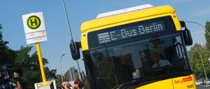 Die Berliner Verkehrsbetriebe zeigten sich solidarisch mit St. Pauli.