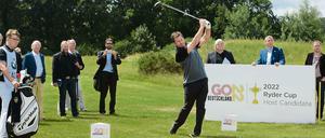 Sir Nick Faldo, Profigolfer und Golfplatzarchitekt auf dem "Nick-Faldo"-Platz in Bad Saarow. Der Platz wird, wenn Deutschland den Zuschlag bekommt, Austragungsort des Ryder Cup 2022.