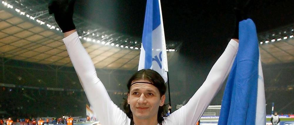 Huch, was ist denn da los? Das ist Marko Pantelic, einst Mann für große Auftritte. Überall. 