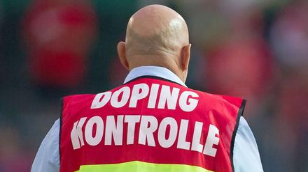 Doping im Fußball? Immer langsam mit den Kontrolleuren.
